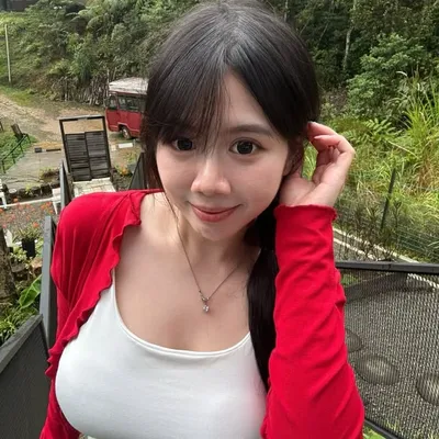 ๐๐ฎ๐ฆ๐ข ๐๐ก'๐ง๐ ยท ไฝ ็็คพๆ้คๆฏๅธซ profile