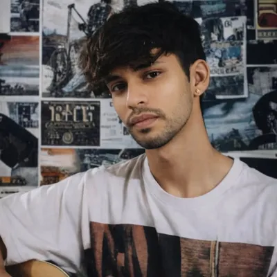 Anshika Srivastava profile