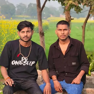 🇸 🇺 🇳 🇳 🇾निषाद profile
