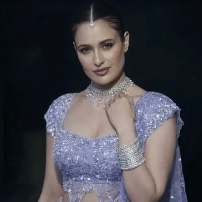 Yuvika chaudhary profile