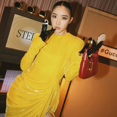 Yuwei Zhangzou profile