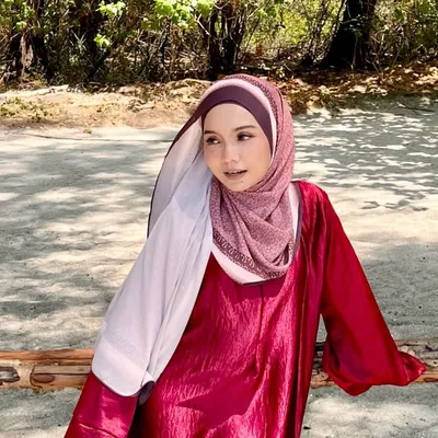 Yuyu Zulaikha Eswan profile