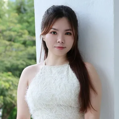 Yvonne Low ็พไบ | SOM1 SG ๐ธ๐ฌ 1st Singaporean Shareholder profile