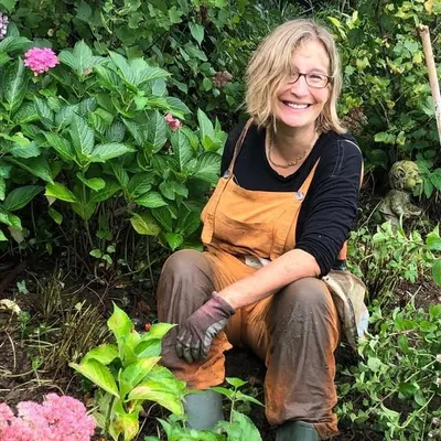 Yvonne Willicks profile