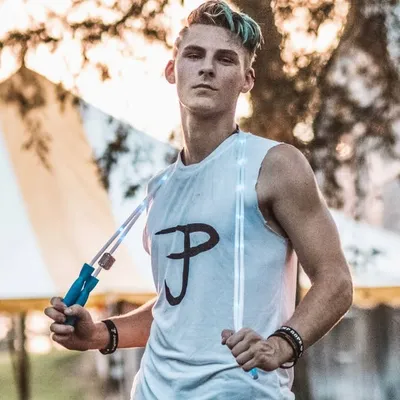JUMP ROPE • Zac Tomlinson profile