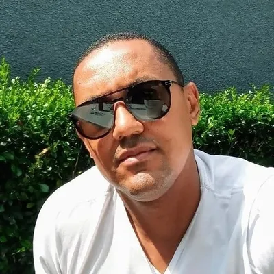 Cb Zacarias profile