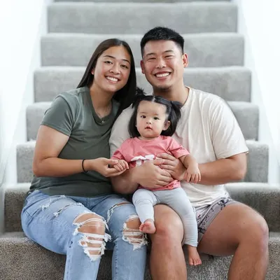Zach & Tee profile