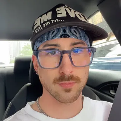 ๐ Zach ๐ profile