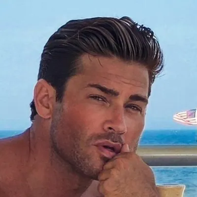 Zack Michaelson profile