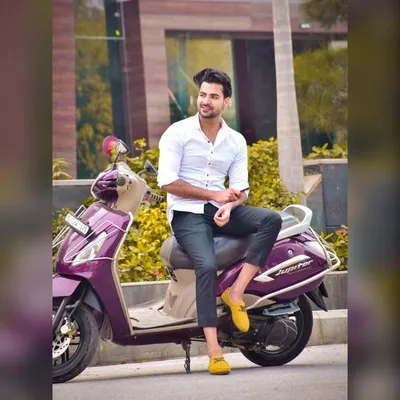 Zahid Qureshi profile