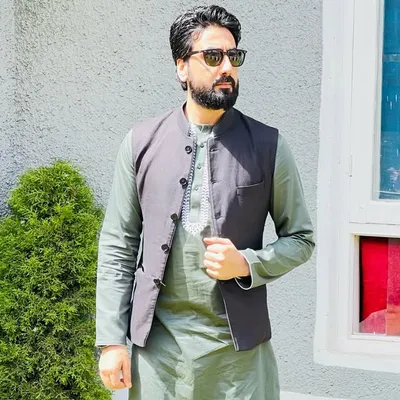Zahoor Rather™ 👀ظہور راتھر profile