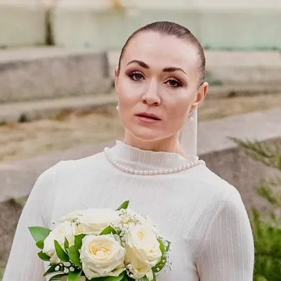 Alexandra profile