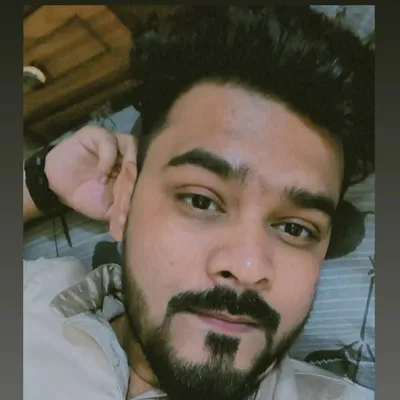 ♕NaDeEm..🪽 profile