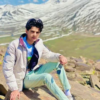 Zain Tanoli profile