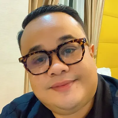 Zalif Sidek profile