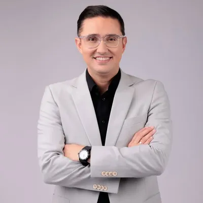 Miguel Zambrano | Oratoria / Liderazgo / Marca Personal profile
