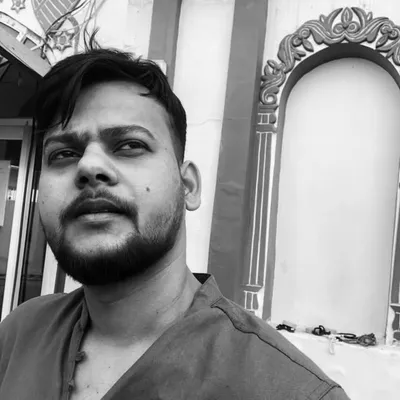 Zaman Abbas profile