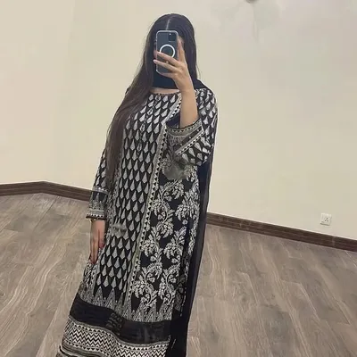 zara profile