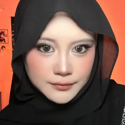 alzara dania profile