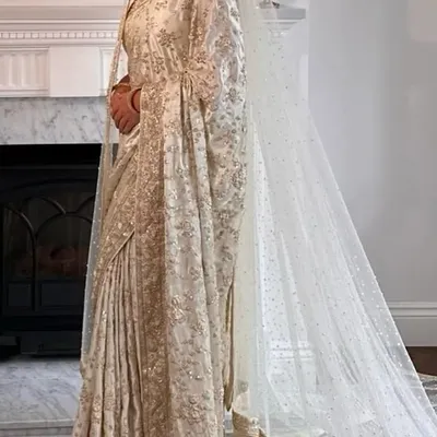 Zari Kashida profile