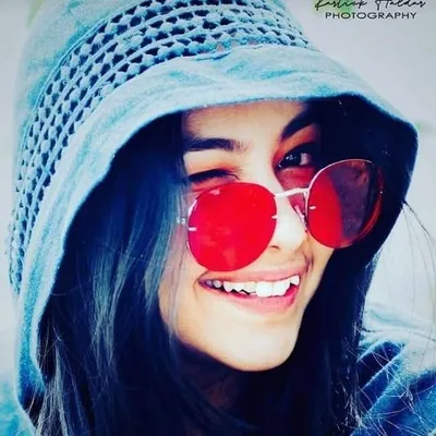 Zarkhanreza | Skincare, Makeup and lifestyle Creator profile