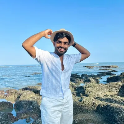 Savinesh:) profile