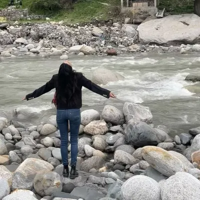 Khushi profile