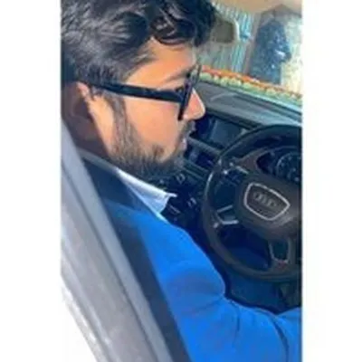 Zeeshan Shaikh profile