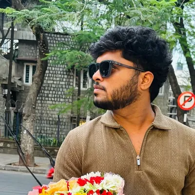 𝒁 𝑬 𝑬 profile