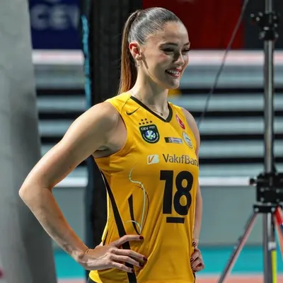 Zehra Güneş profile