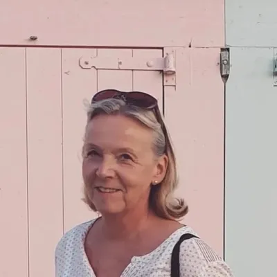Angelika Stratmann profile