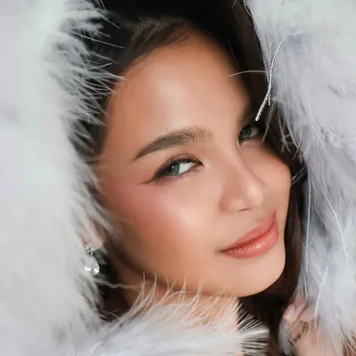 Zephanie profile