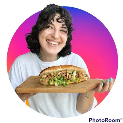 Emine M. Yiğit profile