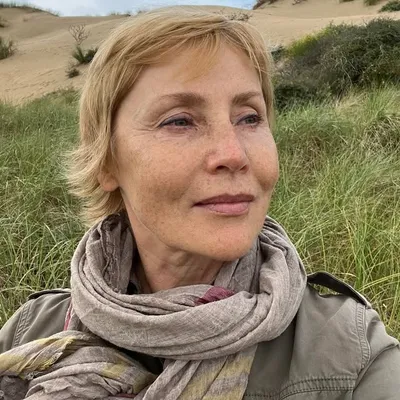 Zhanna Agalakova profile