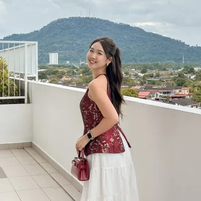 ๐ญ๐ต๐ฒ๐ป ๐ฌ๐ถ๐ป๐ด profile