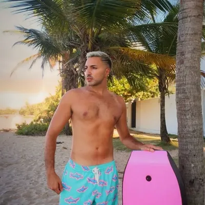 Yazan Koudsi | Travel and Lifestyle | Chicago profile