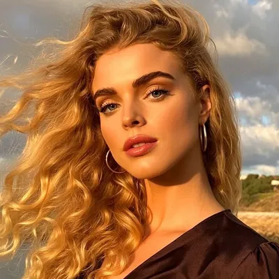 Zoe Jackson profile