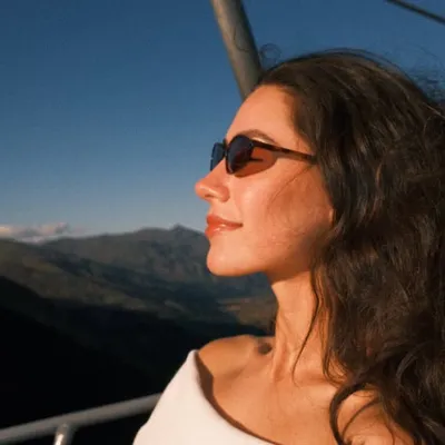 Zoe Lafon profile