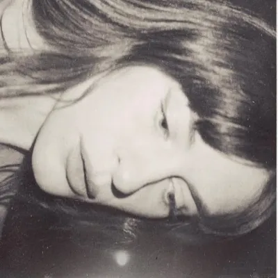 ☾ zoë isabella poetry profile