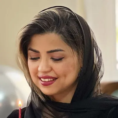 zohrehsorayaieزهره ثریایی profile