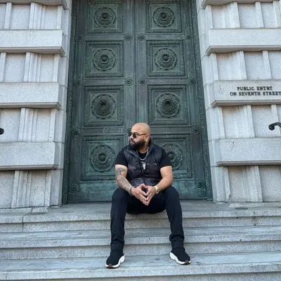 Zora Randhawa profile