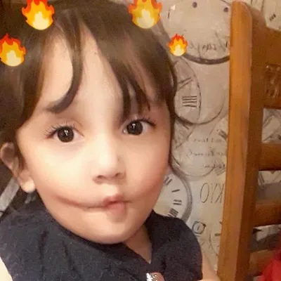 Zoya Khan profile