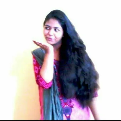 ZOYA DIWAN profile