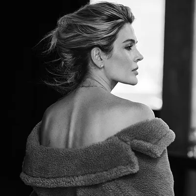 Zoya Sakr profile