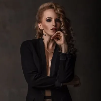 Kollányi Zsuzsi profile