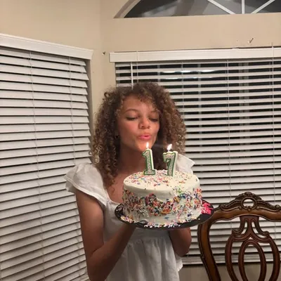 Zuri Miles profile