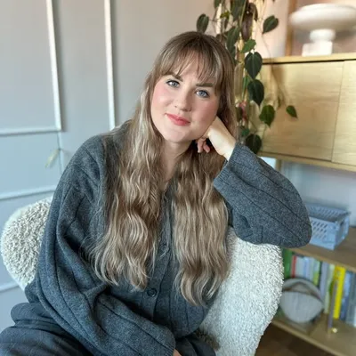 Lauri | cozy interior profile