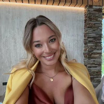 Zuzana Straková profile