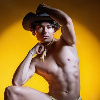 Paweł Nowak / ordinaryboy profile
